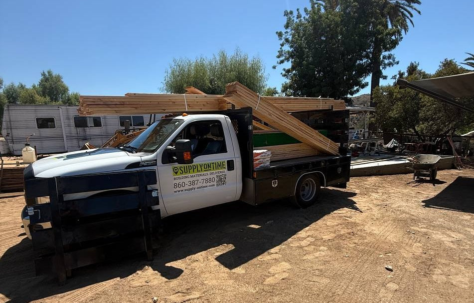 Lumber studs delivery Los Angeles