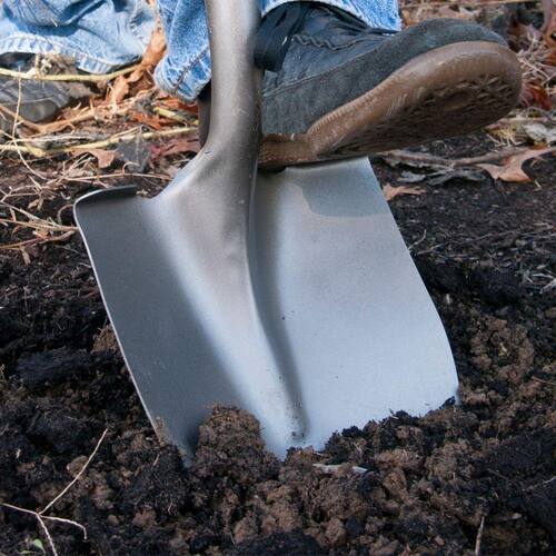 Digging Shovel with Wood Handle