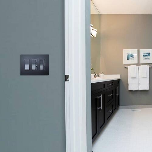 Light Switch 15 Amp 120 Volt 3-Way Decorator/Rocker Graphite 1pc.