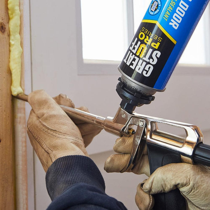 Spray Foam Insulation R-2 Pro Windows and Doors 10 sq. ft. 20 oz. 8
