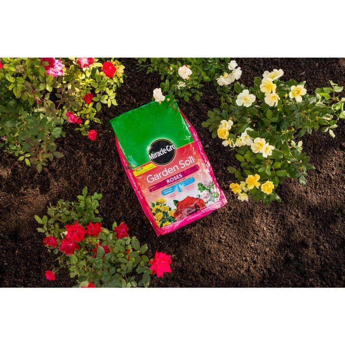 Potting Mix 1.5 cu.ft Garden Soil for Roses Moisture Control Miracle-Gro 2