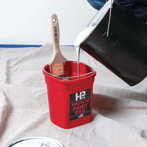 Paint Bucket Red 1 Qt.